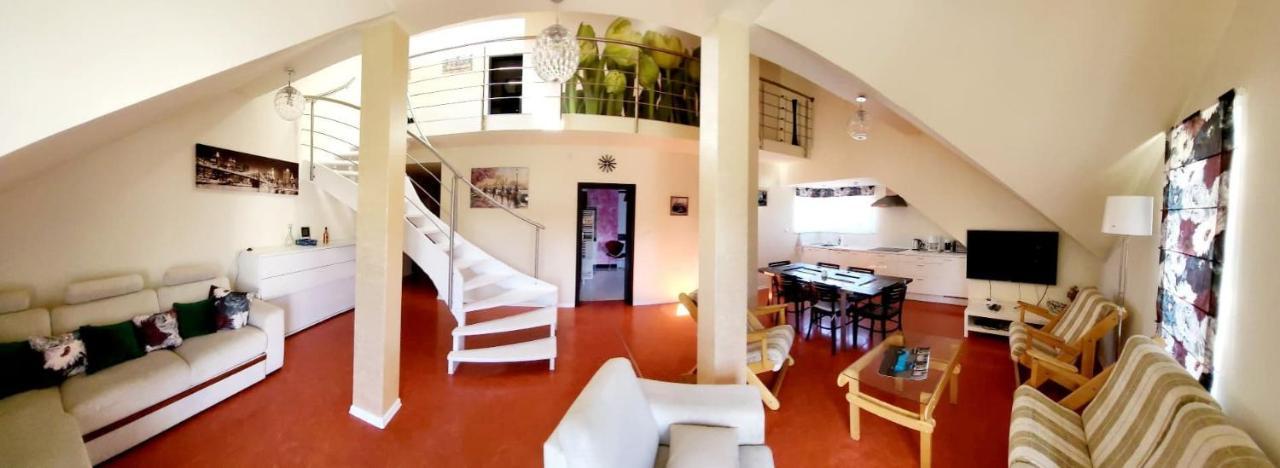 Apartament Nina Skoczów المظهر الخارجي الصورة