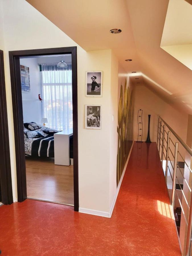 Apartament Nina Skoczów المظهر الخارجي الصورة